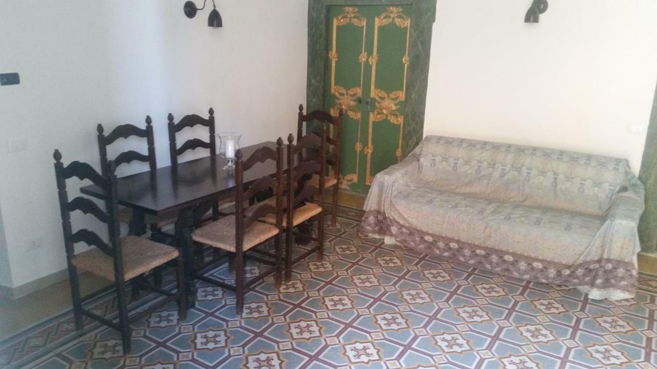 شقة La Casa Del Sire مارينو المظهر الخارجي الصورة